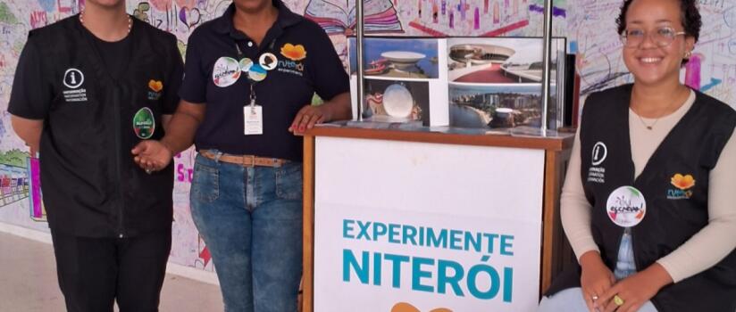 Balcão da Neltur na Flin atraiu turistas do Brasil e do exterior