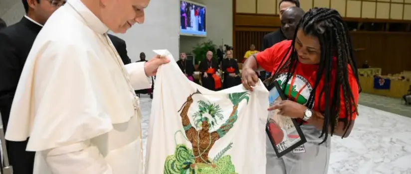 Papa Leão se reúne com MST e movimentos populares no Vaticano