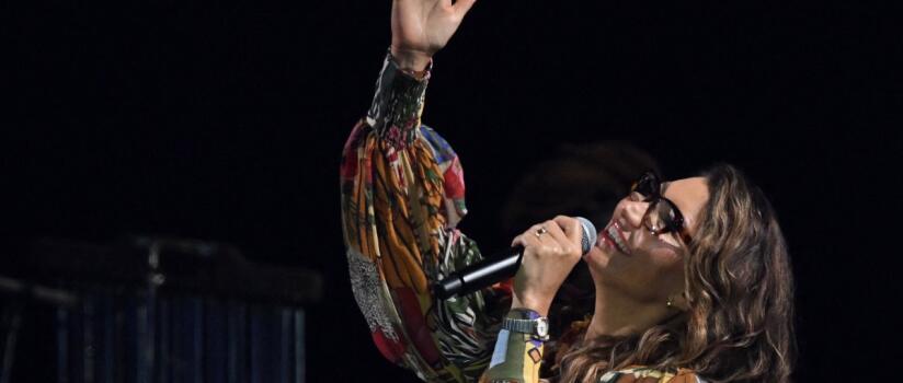 Janja sobe ao palco de festival que antecede a COP30 e diz que será a 'COP da virada'