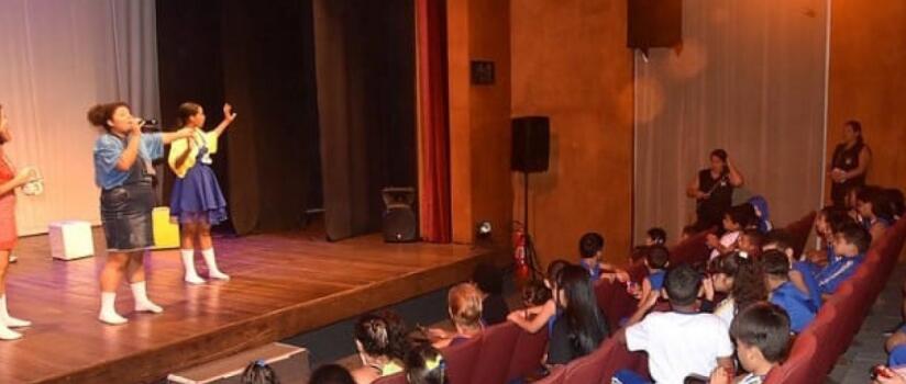 Teatro e dança agitam o mês de novembro o Teatro Municipal de Angra