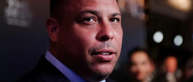 A seleção dos 11 melhores jogadores da história, segundo Ronaldo Fenômeno