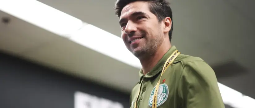 Abel retorna ao Palmeiras após folga estendida; Veiga avança em recuperação