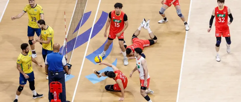 Brasil vence a China de virada em estreia pelo Mundial de Vôlei masculino