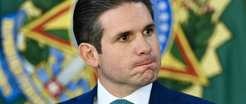 Motta tenta postergar anistia para construir alternativa com Senado, STF e governo Lula