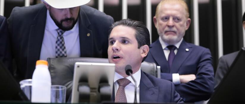 Motta anuncia votação de requerimento de urgência para projeto de anistia