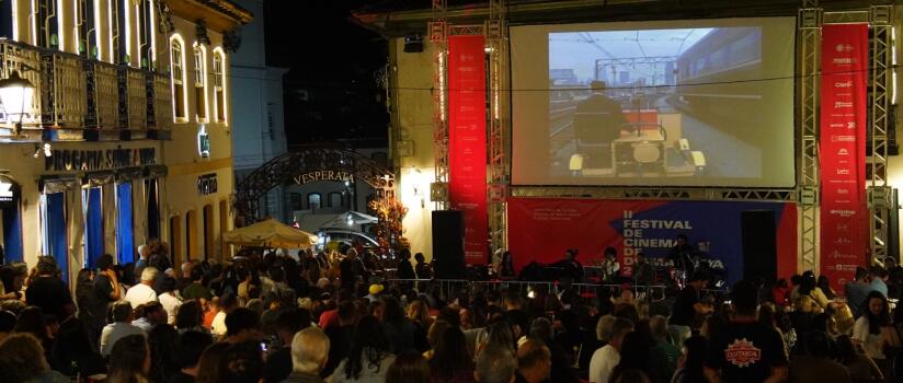 Festival de Cinema de Diamantina chega ao fim com premiações e mostra que está só começando