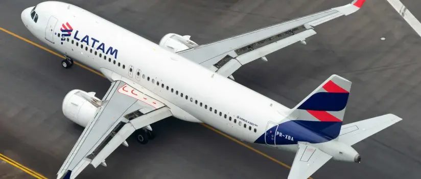 Latam vai adicionar até 30 destinos no Brasil com encomenda de aeronaves da Embraer