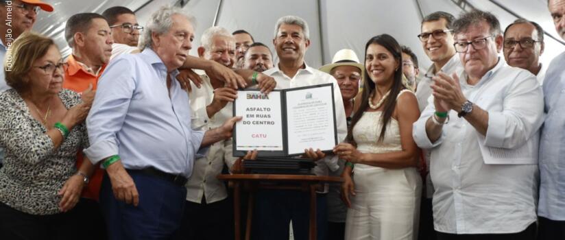 Catu recebe novo colégio de tempo integral e investimentos de R$ 32 milhões em educação, saúde e esporte
