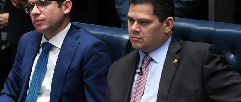 PEC da Blindagem expõe indisposição entre Motta e Alcolumbre, incomoda deputados e ameaça dosimetria