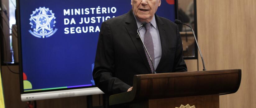 Bebidas contaminadas com metanol podem ter sido distribuídas para outros estados, diz Lewandowski