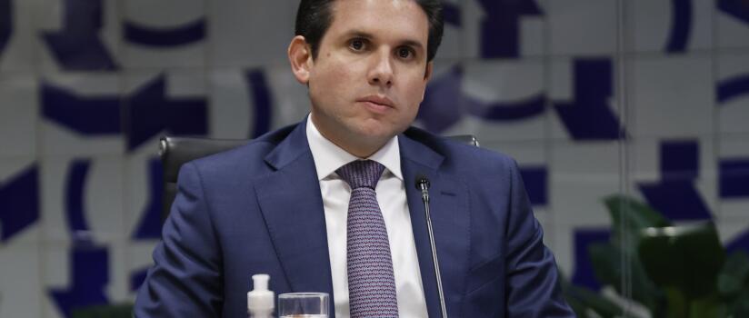 Motta pautará urgência para classificar adulteração de bebidas como crime hediondo