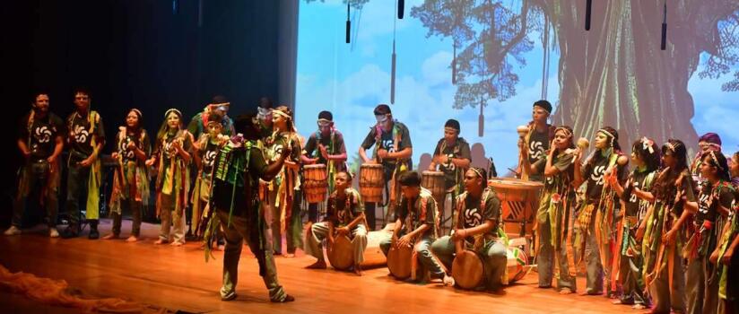 Espetáculo 'Elementar' mistura ritmos amazônicos e consciência ambiental no palco do SESI