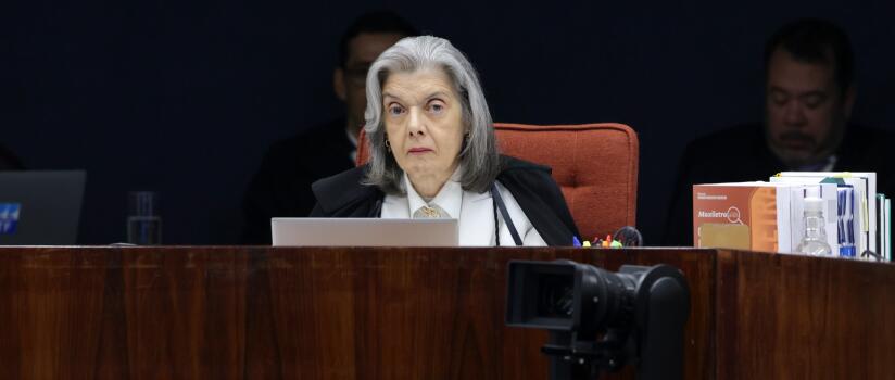 Mineira indicada por Lula, Cármen Lúcia pode definir destino de Bolsonaro; veja perfil da ministra