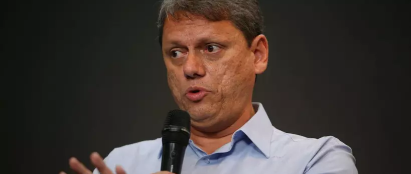 Tarcísio compara tocar empresa no Brasil a enfrentar um jogo eletrônico com obstáculos - Jornal de Brasília