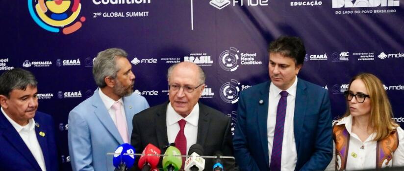 Alckmin diz que anistia é tema do Legislativo, mas que cabe ao Judiciário dar a última palavra