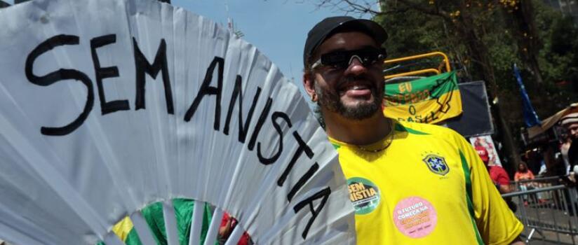 Ato no RJ com Caetano, Chico e Gil repudia anistia e PEC da Blindagem