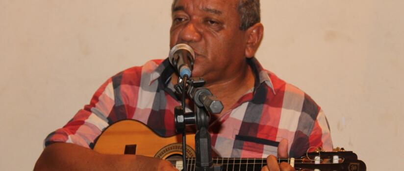 Show de Zeca do Cavaco homenageia mestres da música maranhense - Jornal Pequeno