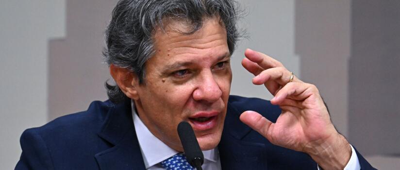 Haddad diz que é 'loucura' vincular isenção do IR para quem ganha até R$ 5 mil ao PL da Dosimetria