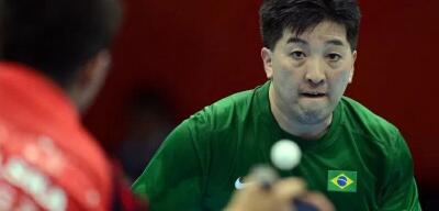 Hugo Hoyama recebe alta hospitalar uma semana após cirurgia no coração