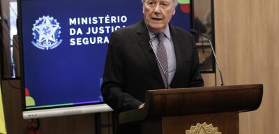 Bebidas contaminadas com metanol podem ter sido distribuídas para outros estados, diz Lewandowski
