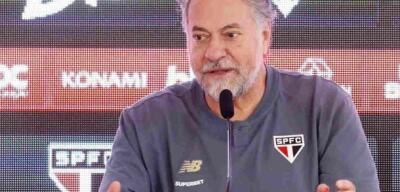 Presidente do São Paulo pede que áudio do VAR seja divulgado: "Quebre o protocolo"