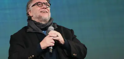 Guillermo del Toro diz que prefere morrer a usar IA generativa em seus filmes