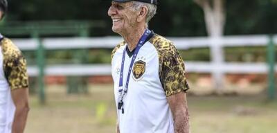 Após 20 anos, técnico mais velho do Brasil pode retornar à Série B