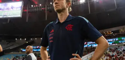 Filipe Luís recusa proposta do Fenerbahçe para seguir projeto no Flamengo