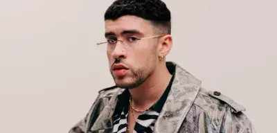 Bad Bunny diz que excluiu EUA de turnê porque tem medo da polícia anti-imigração