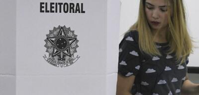 Brasil desconfia mais de informações sobre eleições do que outros países, diz estudo