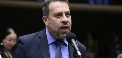 Lula avisa a auxiliares que vai anunciar Boulos como ministro ao voltar dos EUA