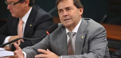 Paulinho pressiona PT e diz que impasse sobre redução de penas põe em risco isenção do IR