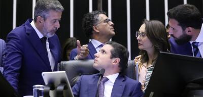 Motta investe em isenção do IR para refutar críticas pela PEC da Blindagem: 'Câmara é amiga do povo'