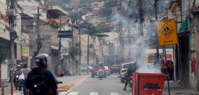 Rio tem megaoperação com 64 mortos em meio a um dos maiores eventos da indústria de energia do país  | eixos