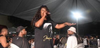 Roda de samba em Caxias recebe filha da cantora Jovelina Pérola Negra