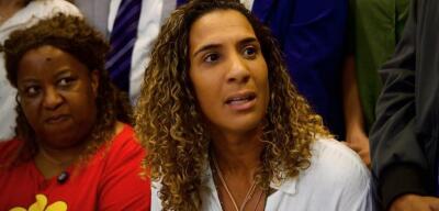 Ministras de Direitos Humanos e de Igualdade Racial visitam Complexo do Alemão