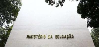 MEC divulga lista de cursos superiores semipresenciais autorizados