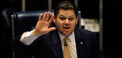 Senado deve 'congelar' anistia ampla se Câmara aprovar texto amplo; veja bastidores