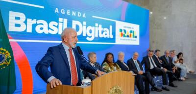 Lula diz que PEC da Blindagem aprovada pela Câmara 'não é uma coisa séria'