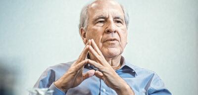 Brasil encomenda crise futura ao manter juros altos por tanto tempo, diz Rubens Menin | Exame