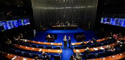 Senado aprova R$ 9,5 bi fora de regras fiscais em medidas de socorro ao tarifaço