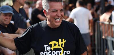 Prefeito vai à China na 4ª viagem fora do país em seis meses em meio a plano de pasta internacional